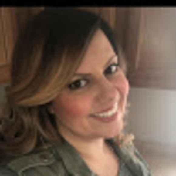 Meet your Posher, Christine - Picture 1 of 1